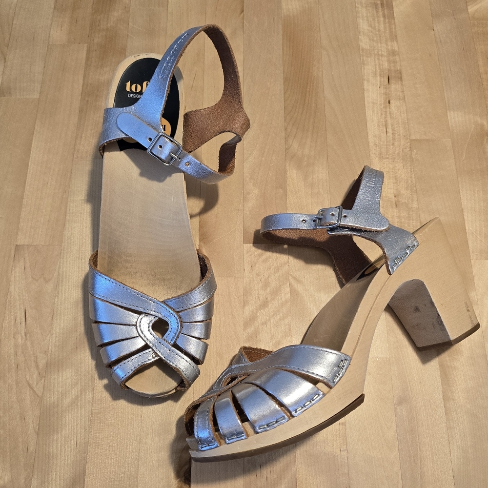 Swedish Hasbeens Silver Platform Heels Size 40